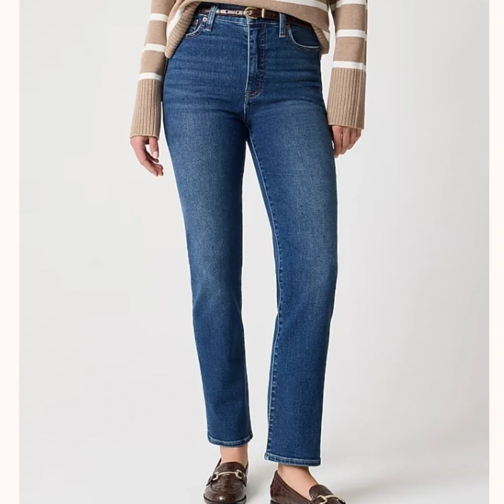 J crew dark cove wash High-rise stovepipe jean in signature stretch+